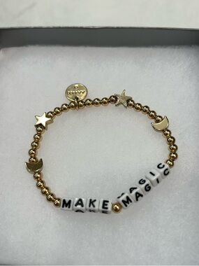 Little Words Project Make Magic Beaded
Stretch Bracelet, S/M